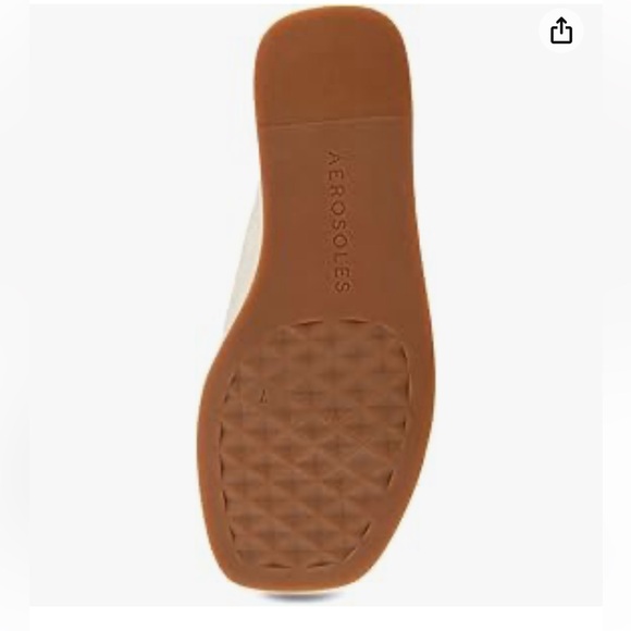 Aerosoles Brady Soft Gold Leather Women’s Slide Sandals New in Box size 7.5 - Picture 5 of 6